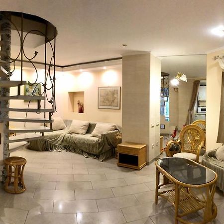 أوديسا Odelana Apartments المظهر الخارجي الصورة